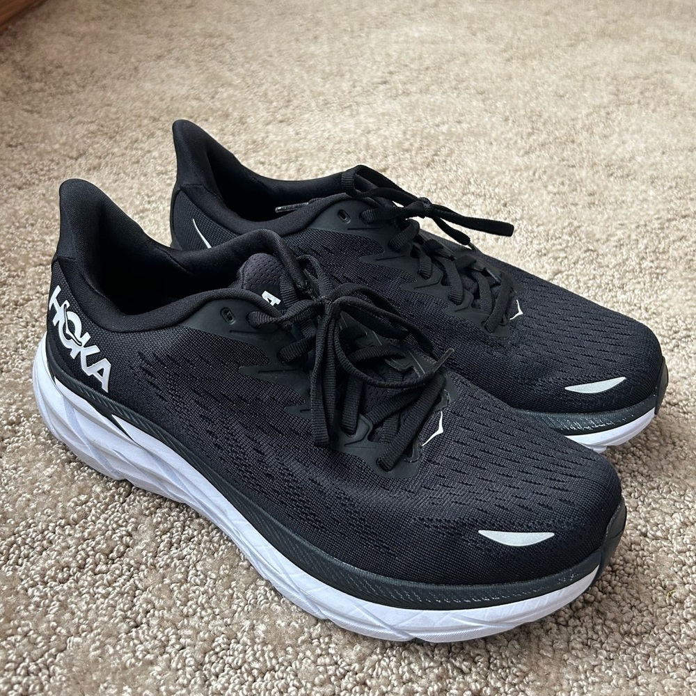 Women's Hoka Size 9 Wide
